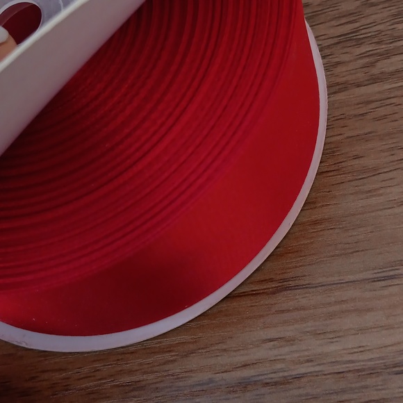 Craft Ribbon Spool Red - Picture 3 of 4